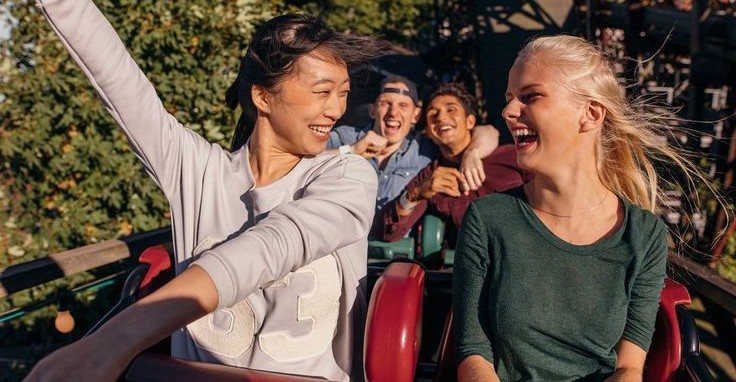 Brinde Personalizado: Eternize suas aventuras em Parques